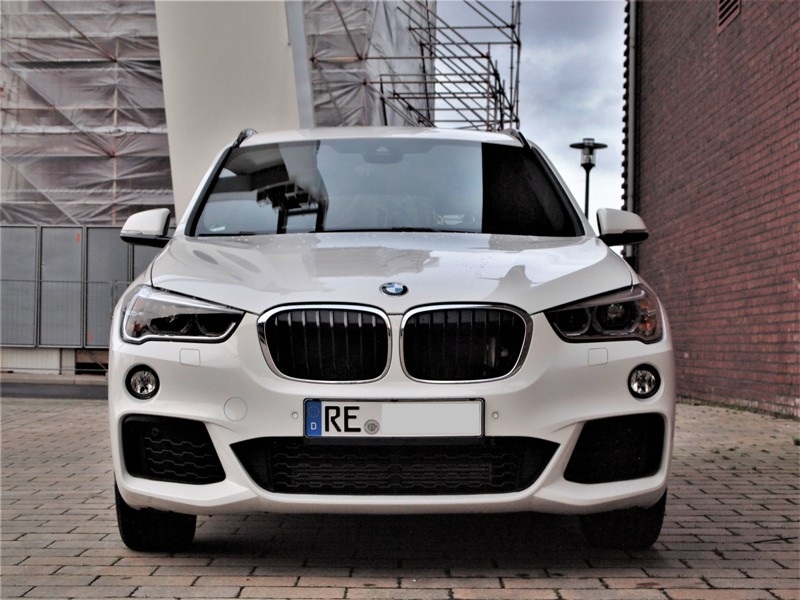 Autovermietung_Comet_BMW_X1_20i_Automatik_XDrive_M-Sport_3.JPG
